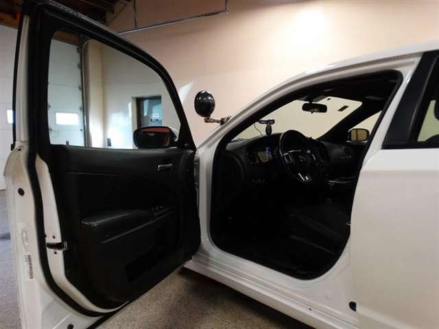 Dodge Charger 2012 photo 26